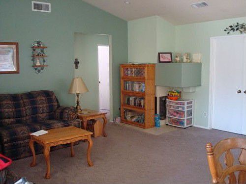5th image of 11844 Venetian Dr