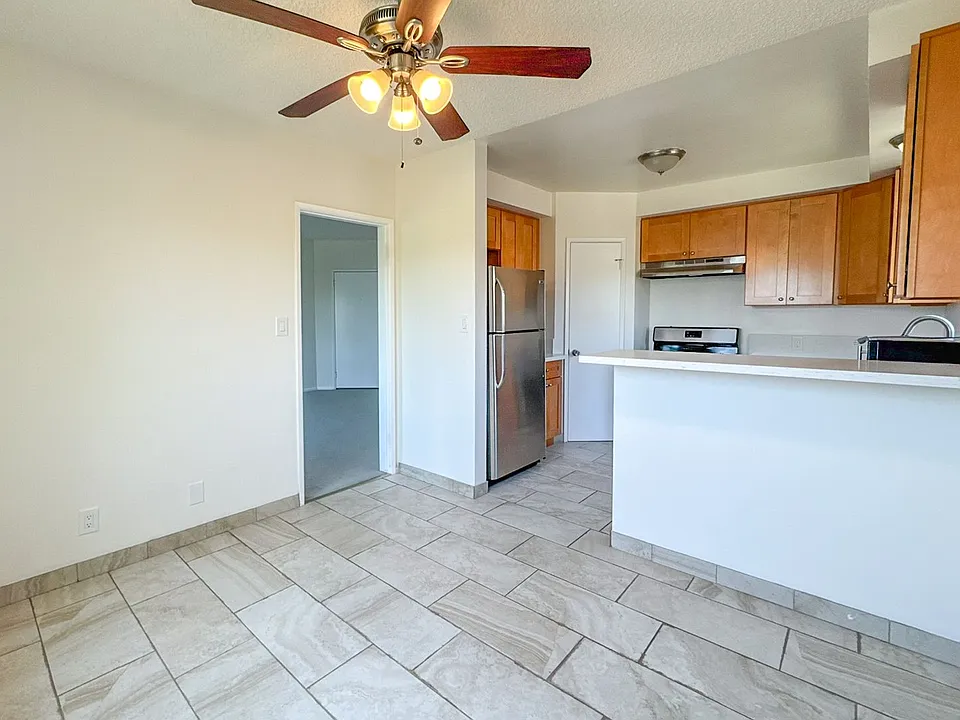 1644 Electric Ave #4