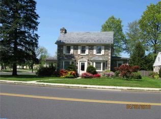 421 Park Ave, Quakertown, PA 18951