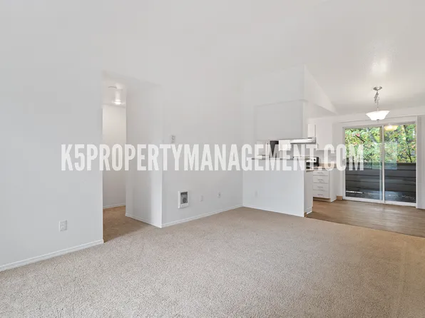 CEDAR MILL VILLAGE APARTMENTS