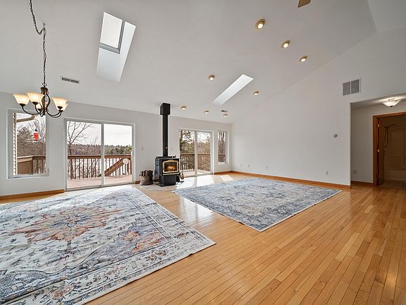 5th image of 138 Birch Drive