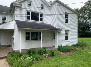 2967 Bedminster Rd, Perkasie, PA 18944