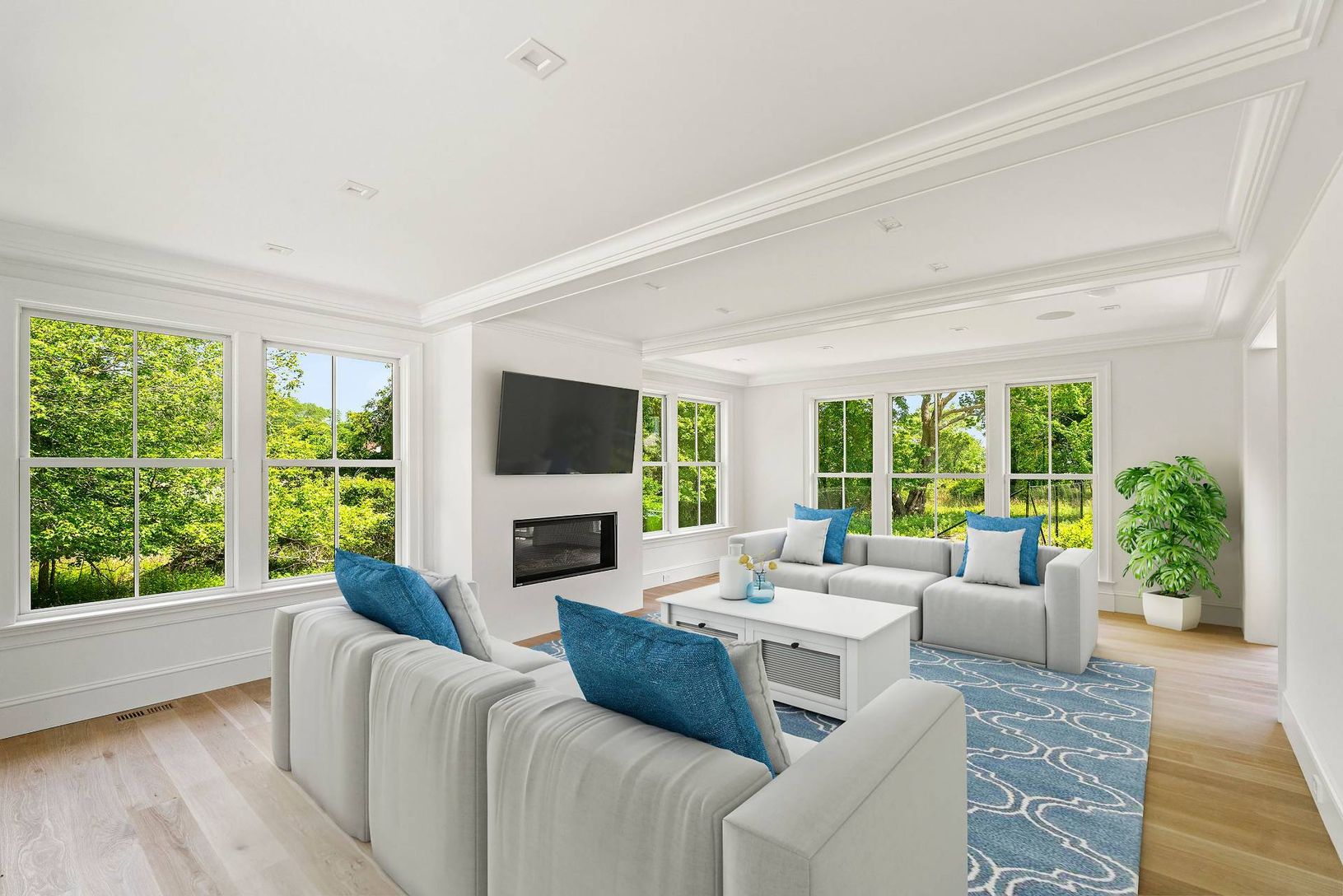  Spacious open living spaces withplenty of natural light and boasting the ultimate in privacy