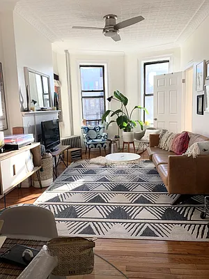 Rented by Space Real Estate | media 20