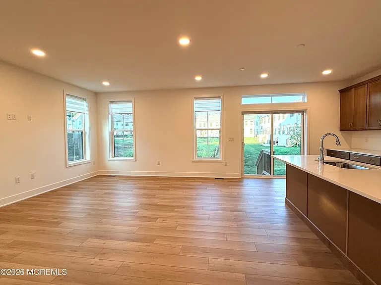 7 Colt Ln — Photo 8
