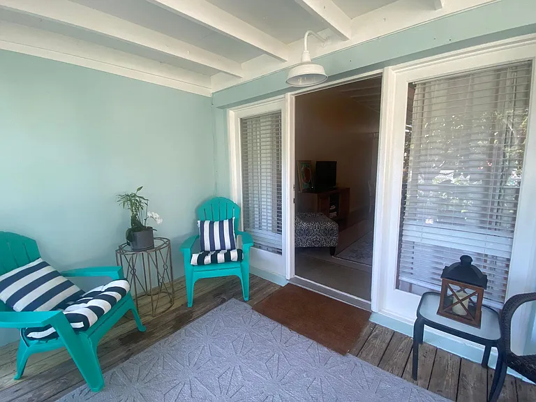 720 Lantana Ln #C — Photo 14