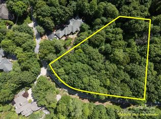 360 Kenmure Dr, Flat Rock, NC 28731