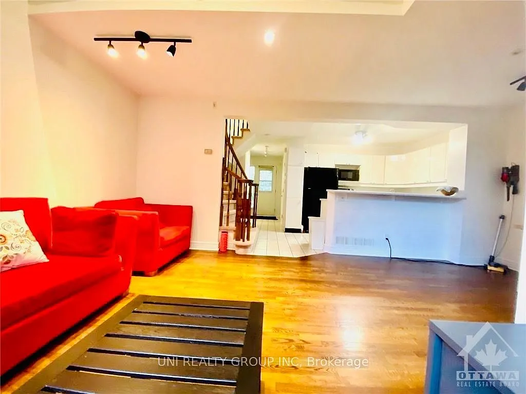 1 bed, $2,000 — Photo 3