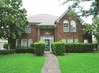3911 Saint Michaels Ct, Sugar Land, TX 77479
