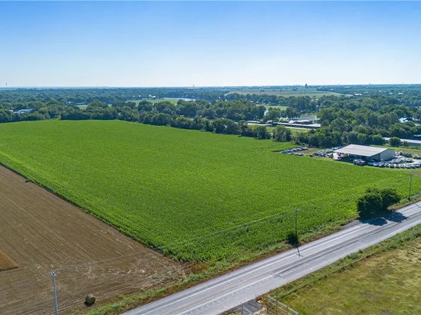 Fm 725, Mc Queeney, TX 78123