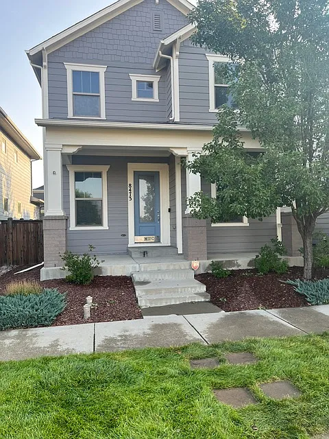 4 bed, 3.5 bath, 2774 sqft, $3,700 — Photo 1
