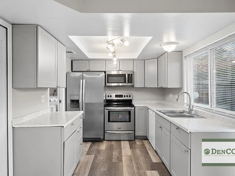 12616 E Kansas Pl — Photo 5