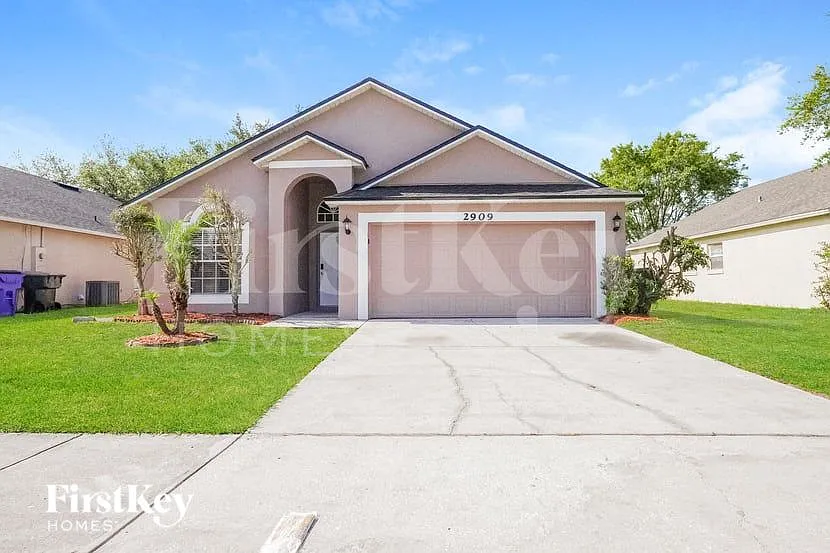 2909 Cool Breeze Cir