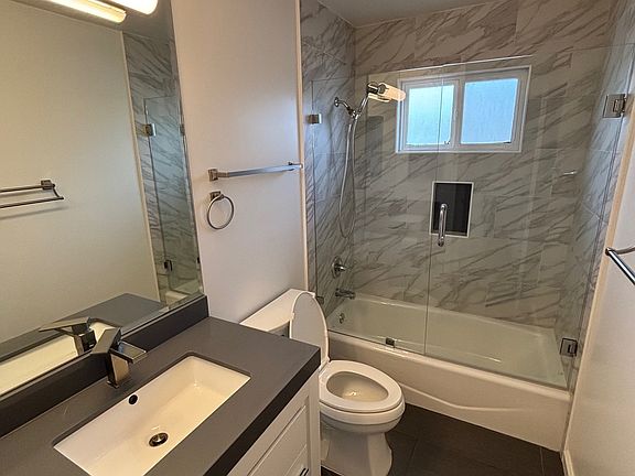 4th image of 2741 Muirfield Cir