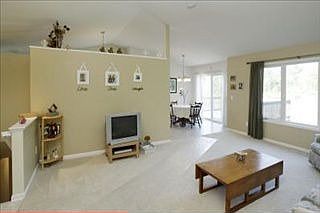 3rd image of 5630 Briarhill Ct