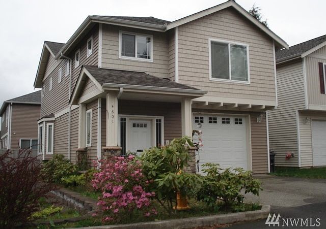 1st image of 4621 100th St NE