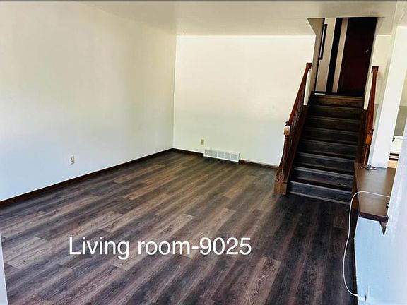 3rd image of 9025 S Chicago Ct #9025