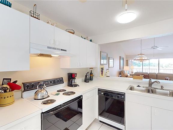 5th image of 548 Belina DR #1610