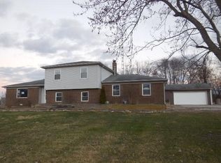 1734 N Fort Wayne Rd, Rushville, IN 46173