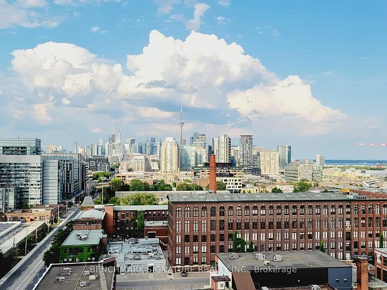 270 Dufferin St #18 — Photo 3