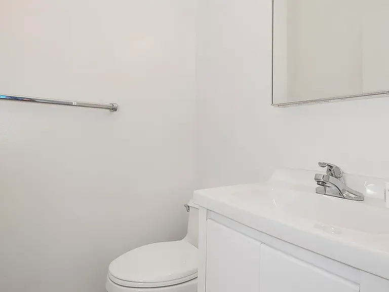 429 E 52nd St #29H — Photo 16