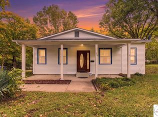 310 E 19th St, Sedalia, MO 65301
