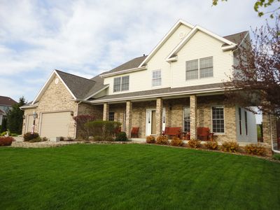 2 Cloverhill Cir, Bloomington, IL, 61705