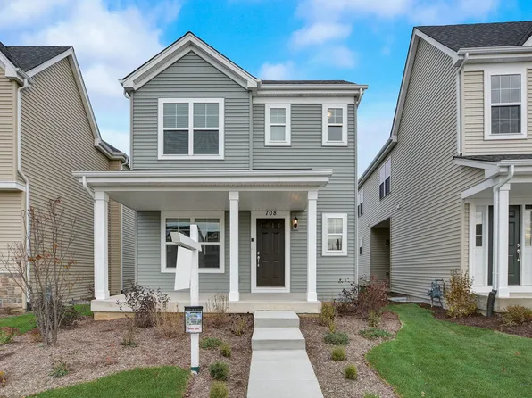 708 Station Blvd, Elburn, IL 60119