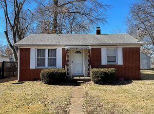 807 Sparta St, Saint Libory, IL 62282