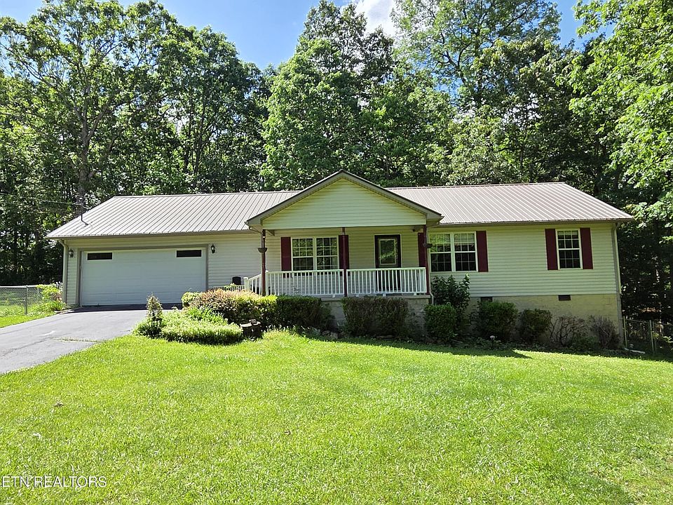 1st image of 1413 Lincolnshire Dr