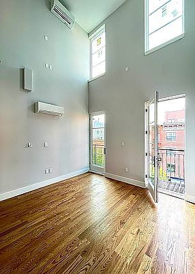 4th image of 600 Myrtle Ave APT 5A