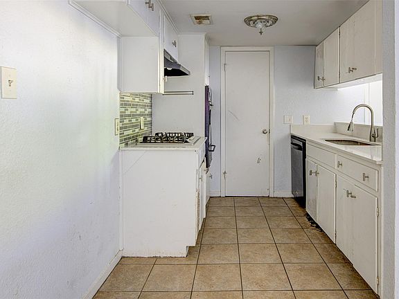 4th image of 1306 E Saint Johns Ave