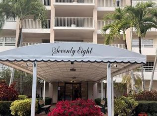 3960 Oaks Clubhouse Drive #502, Pompano Beach, FL 33069