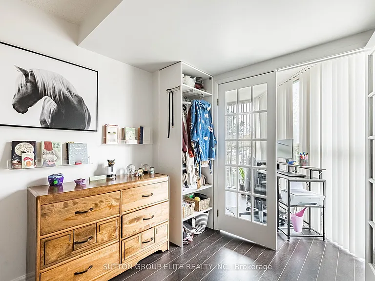 2091 Hurontario St #307 — Photo 30