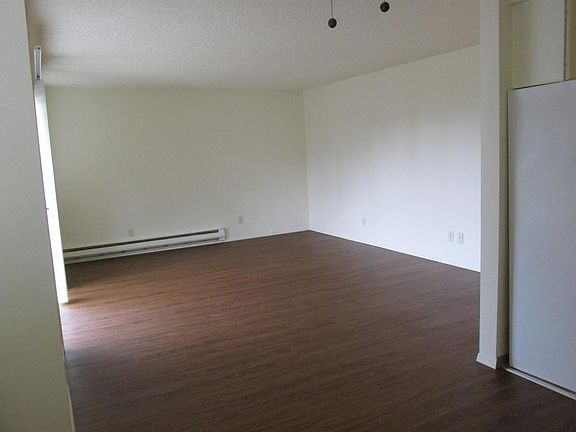 dining room/living room