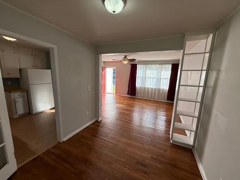 508 Henderson Dr — Photo 7