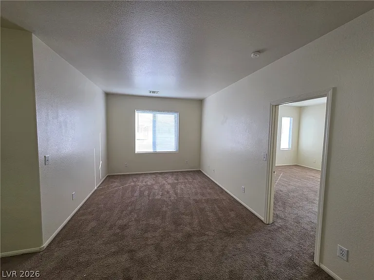 731 Emerald Idol Pl — Photo 72