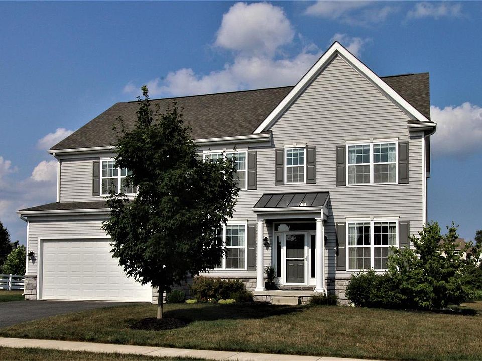 1st image of 421 Georgiana Dr