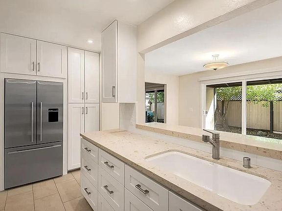 open kitchen and bar