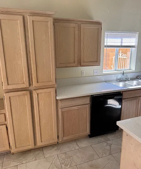8305 Clearbreeze Ct — Photo 8