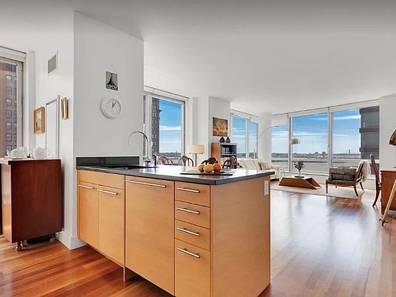 2nd image of 30 West St APT 11E