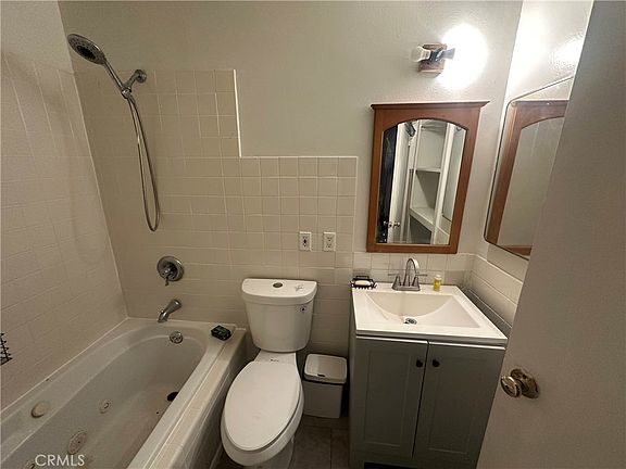 5th image of 15472 La Salle Ln