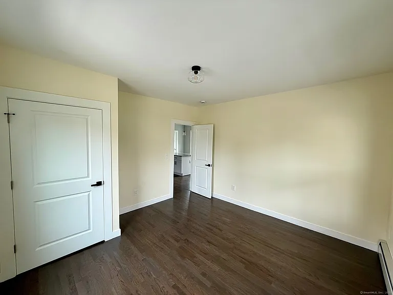 449 Stanley St #2 — Photo 8