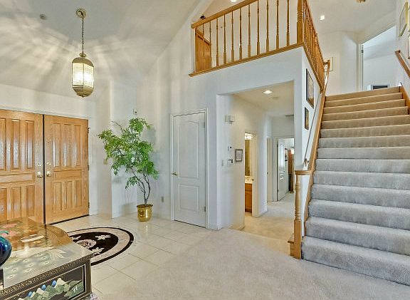 5th image of 48914 Tulare Dr