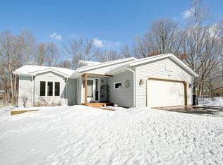 460 Locust Ln, Taylors Falls, MN 55084