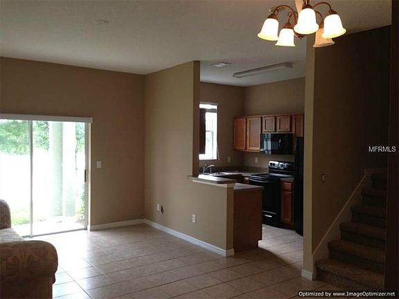 3rd image of 205 Aston Grande Dr