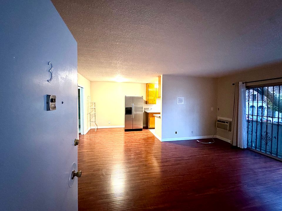 1st image of 3838 W 8th St #3