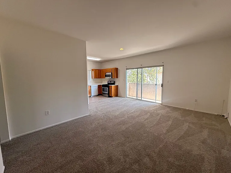 12950 Hartland St — Photo 2