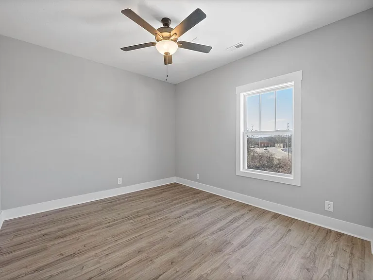 330 Academy Ave #X6 — Photo 15