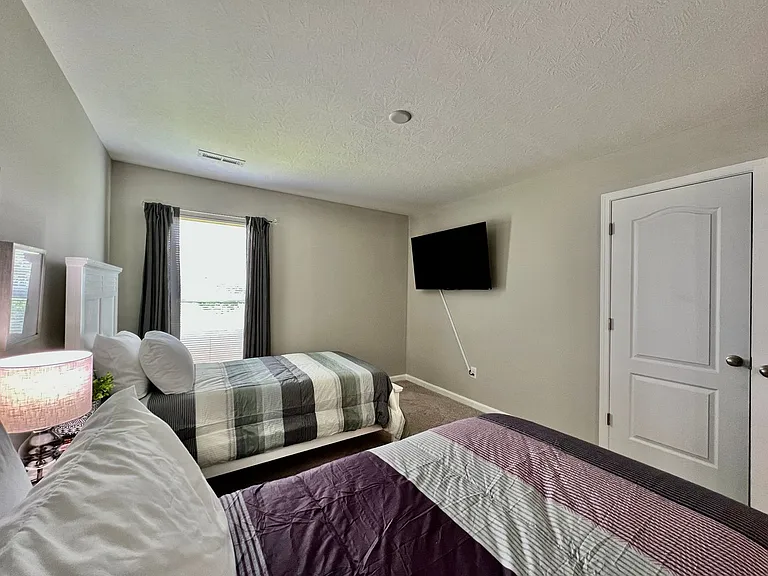 952 Southline Dr — Photo 26